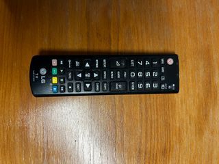 Mini TV LG para Autocaravana/Cozinha