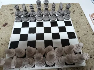 Pieza de ajedrez de cobre