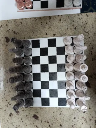 Pieza de ajedrez de cobre