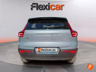 Volvo XC40 1.5 T2 Momentum Pro