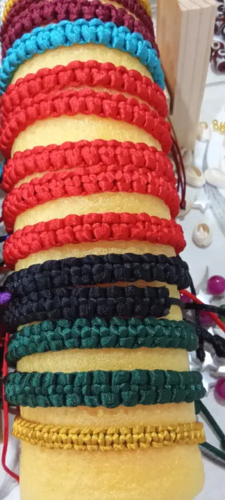 Pulseras Macramé Hechas a Mano