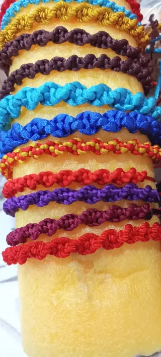 Pulseras Macramé Hechas a Mano