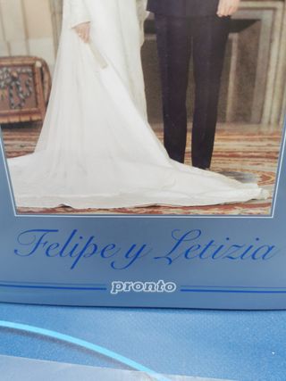 COLECCIONISMO ÁLBUM DE FOTOS BODA REAL FELIPE Y LETIZIA . PRONTO . COMPLETO perfecto estado