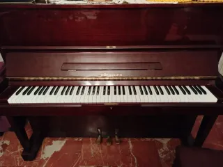 Piano de pared