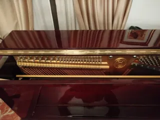 Piano de pared