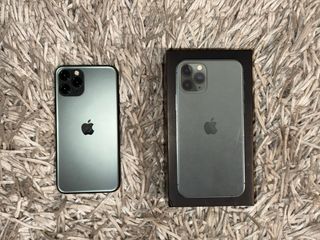 iPhone 11 Pro 64 GB Verde Oscuro