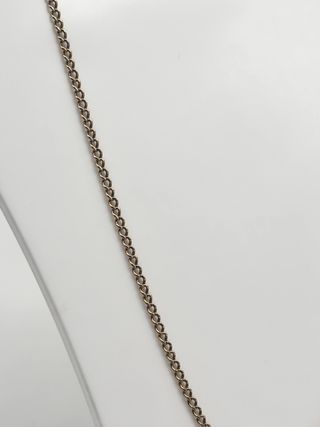 V365 CADENA ORO TIPO BARBADA