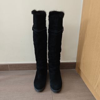 Botas altas planas ante negro pelo talla 38