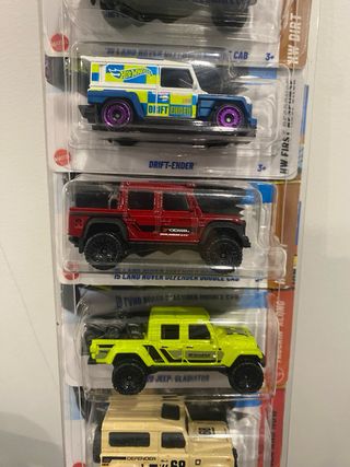 Lote Jeep e Land Rover + Suporte