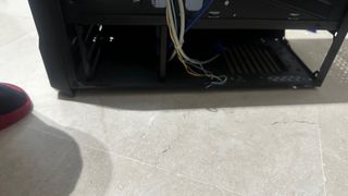 Caja PC Negra (con detalles)