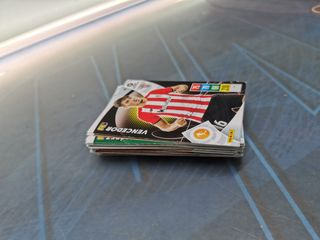 ADRENALYN , 48 cartas, de todo tipo, año temporada: 2021 2022, panini