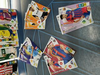 ADRENALYN , 48 cartas, de todo tipo, año temporada: 2021 2022, panini