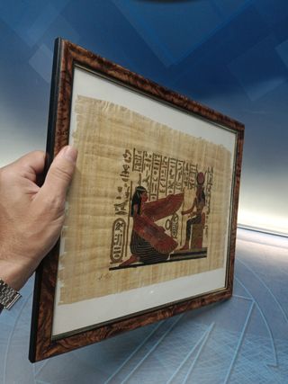 Papiro enmarcado cuadro decorativo en perfecto estado