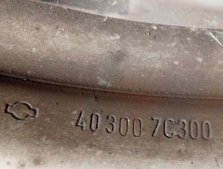 Nissan 4859331 403007c300 llanta serena 2.3 diesel