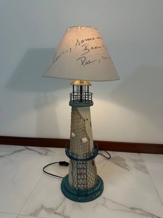 Conjunto de prateleiras + Candeeiro