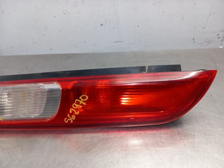 PILOTO TRASERO IZQUIERDO FORD FOCUS BERLINA (CAP)