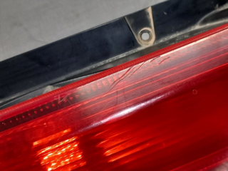 PILOTO TRASERO IZQUIERDO FORD FOCUS BERLINA (CAP)