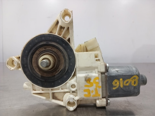 MOTOR ELEVALUNAS TRASERO IZQUIERDO MERCEDES-BENZ