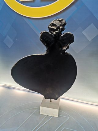 Figura decorativa, ceramica, 45x18 cm.