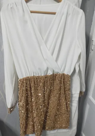 Vestido fiesta lentejuelas blanco y dorado