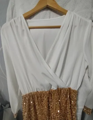 Vestido fiesta lentejuelas blanco y dorado