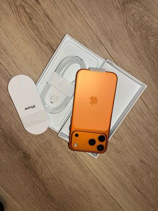 iPhone 17 Pro Max Naranja