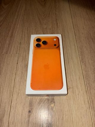 iPhone 17 Pro Max Naranja
