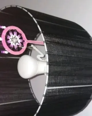 Tulipa lámpara tela negra