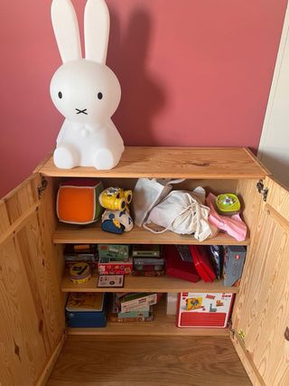 Mueble de madera Ikea