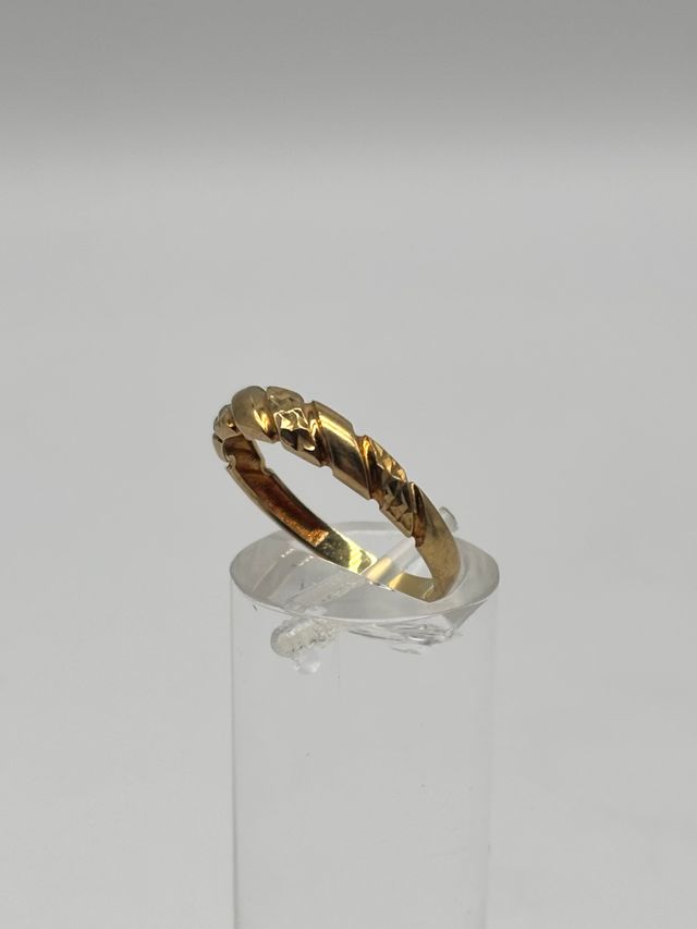 V447 ANILLO TRENZADO ORO