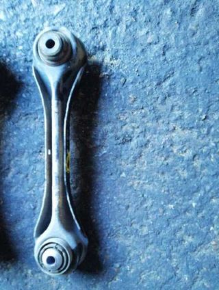 Bmw 234171 brazo suspensión superior trasero serie