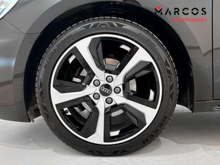 Audi A1 Sportback Adrenalin 30 TFSI 81kW S tron