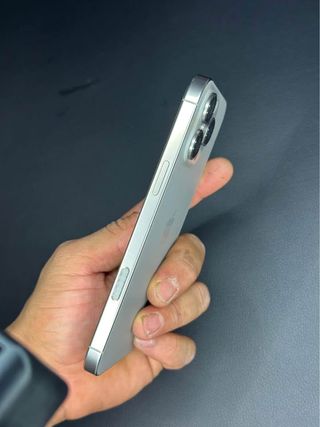 iPhone 16 Pro Max Plata