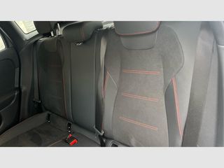 Mercedes Benz GLA GLA 200 D