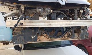 Renault 476258 refuerzo paragolpes del megane iii