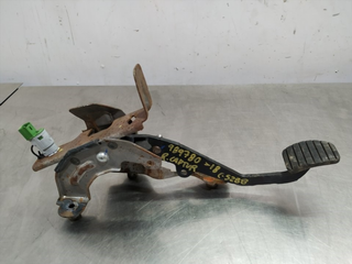 PEDAL EMBRAGUE RENAULT CAPTUR I H4BB408 01121630