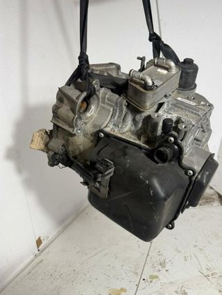 Volkswagen 533679 l0v caja golf vi (5k1)(10.2008)