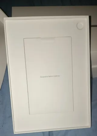 Caja iPad 11 Generación A3354