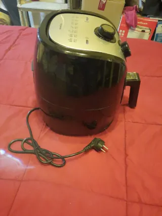 Freidora de aire Silver Crest nueva