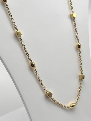V481 CADENA ORO CUBOS Y BOLAS