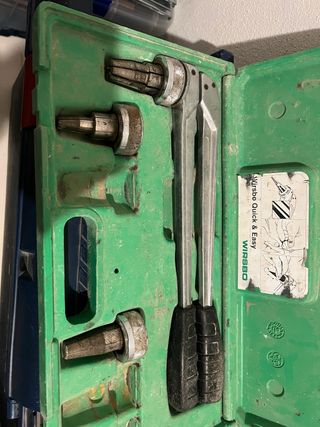 Herramienta Wirsbo para fontanería