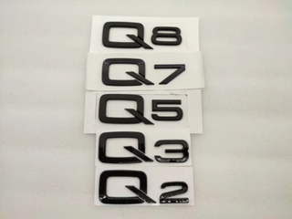 Emblema LOGO AUDI Q3 Q5 Q7 Q8 COLOR NEGRO
