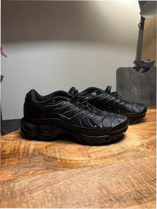 Nike TN Air Max Plus Talla 40 Negro