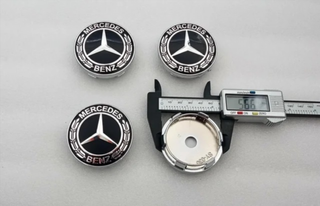 4 CENTROS DE RUEDA MERCEDES NEGRO 60MM