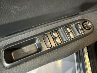 PEUGEOT 3008 Style 1.6 BlueHDi 120 EAT6