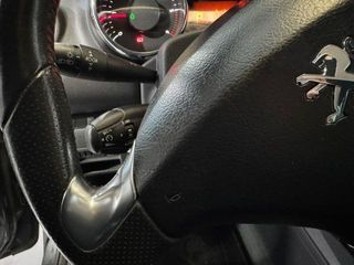 PEUGEOT 3008 Style 1.6 BlueHDi 120 EAT6