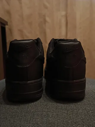 Nike Air Force 1 Negras