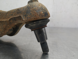 BRAZO SUSPENSION INFERIOR DELANTERO DERECHO VOLKS