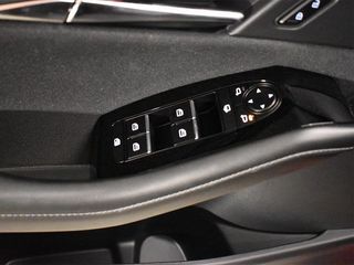 Mazda CX-30 2.5 e-Skyactiv G 140CV MHEV Centre Line AT