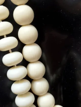 Set 2 collane simil avorio